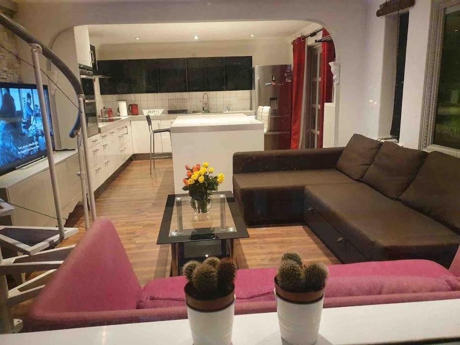 Amazing Flat In The Middle Of The Golf Course Lejlighed Manchester Eksteriør billede