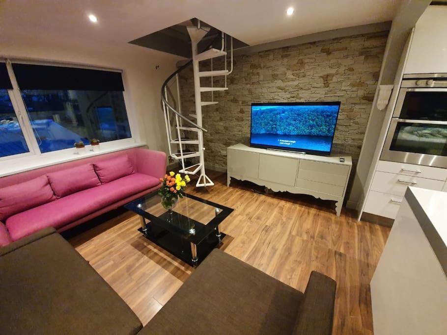 Amazing Flat In The Middle Of The Golf Course Lejlighed Manchester Eksteriør billede